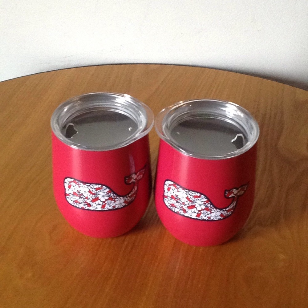 Vineyard vine cups